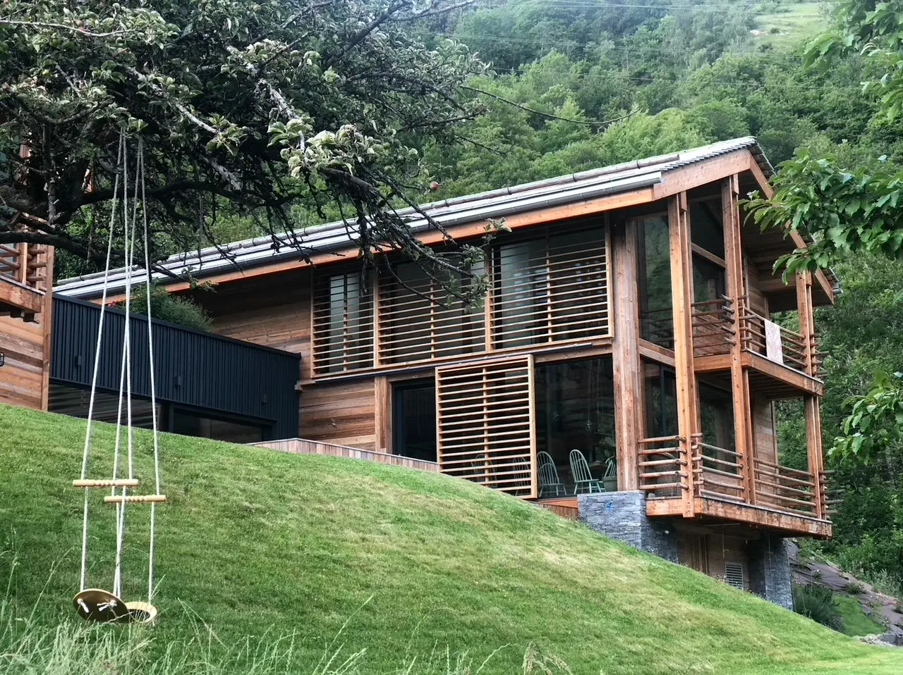 Chemin du Tuf — Custom chalet, Fontenelle, Switzerland — photo 1