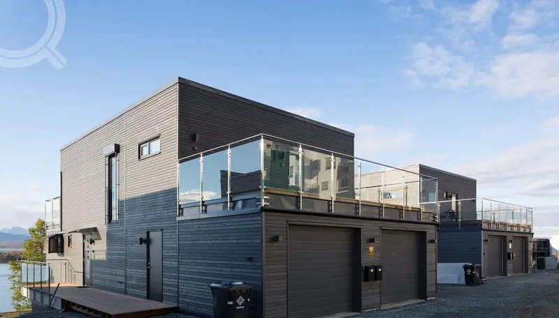 Storbakkvegen — Double house, Tromsø, Norway