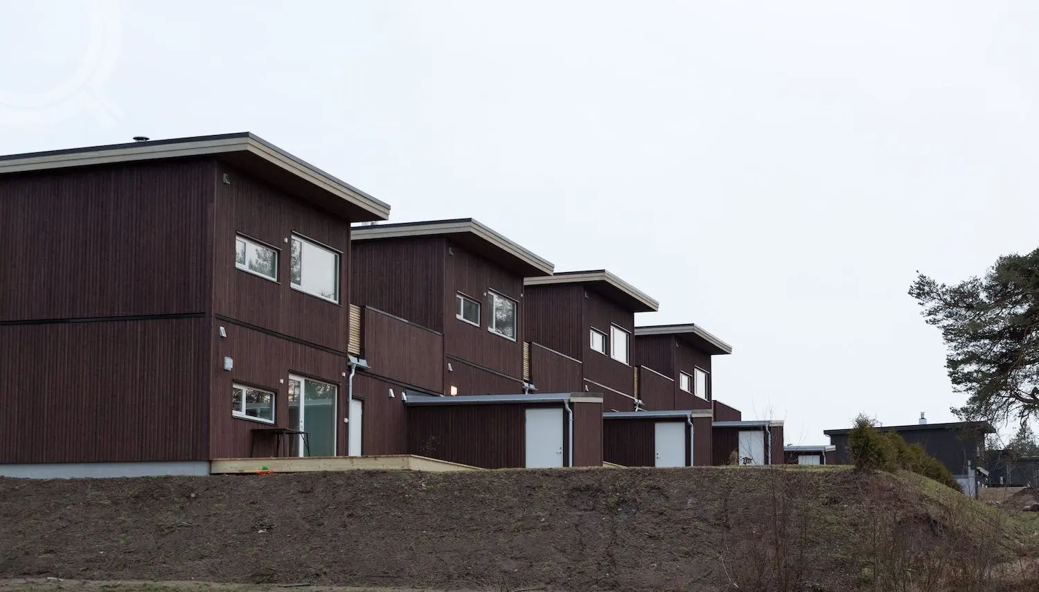 Trondalenstoppen — Row-house development, Gressvik, Norway — photo 2